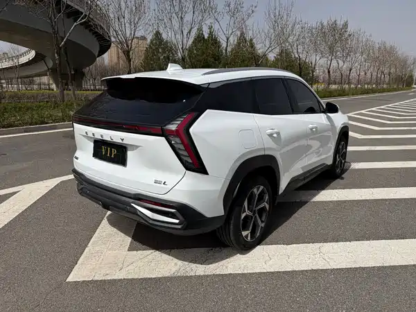 Geely Boyue L 2023, фото 9