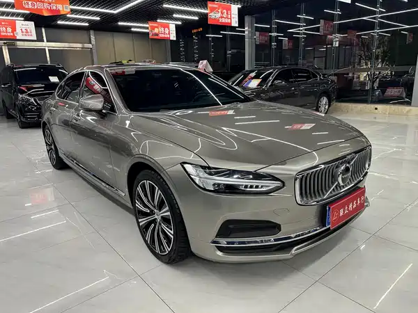 Volvo S90 2022, фото 3