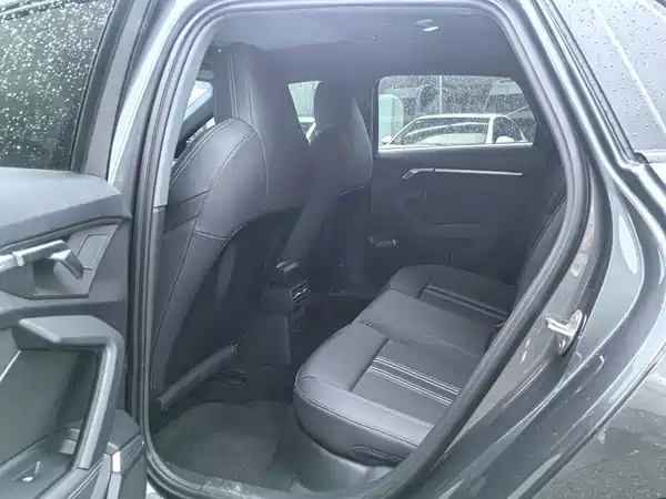 Audi A3 2023, фото 7