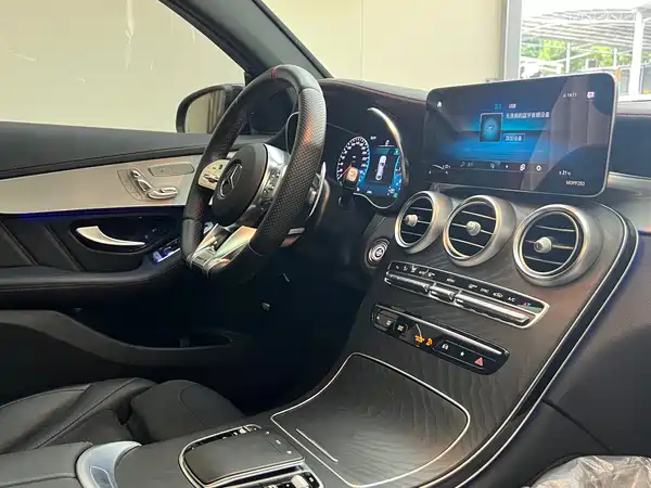 Mercedes-Benz GLC Coupe AMG 2022, фото 13