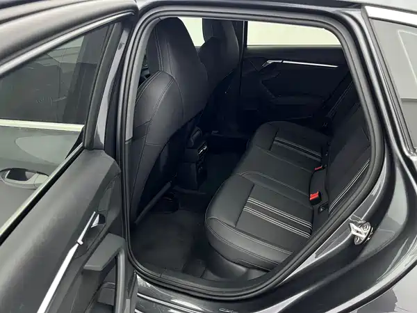 Audi A3 2023, фото 15