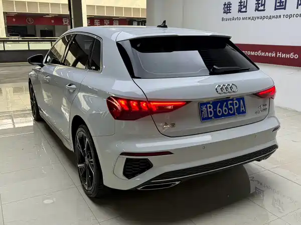 Audi A3 2023, фото 20