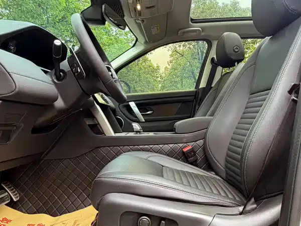 Land Rover Discovery Sport 2023, фото 10
