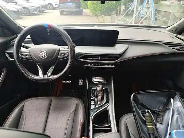 Buick Verano 2023, фото 9