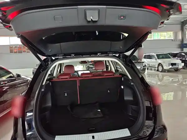 Hongqi HS5 2026, фото 18