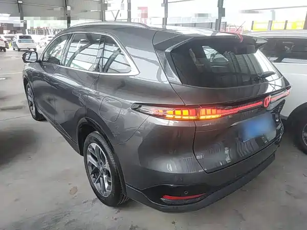 Changan CS75 PLUS 2025, фото 4