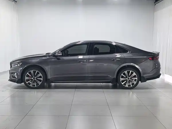 Geely Preface 2025, фото 3