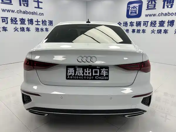 Audi A3 2022, фото 5