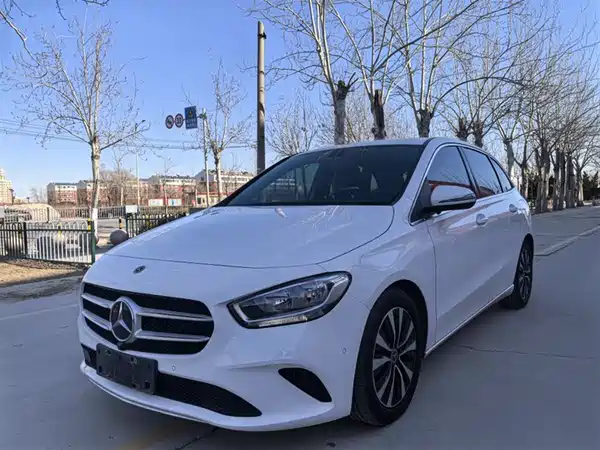 Mercedes-Benz B-Class 2021