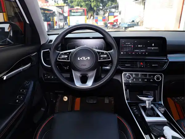 Kia Seltos 2023, фото 14