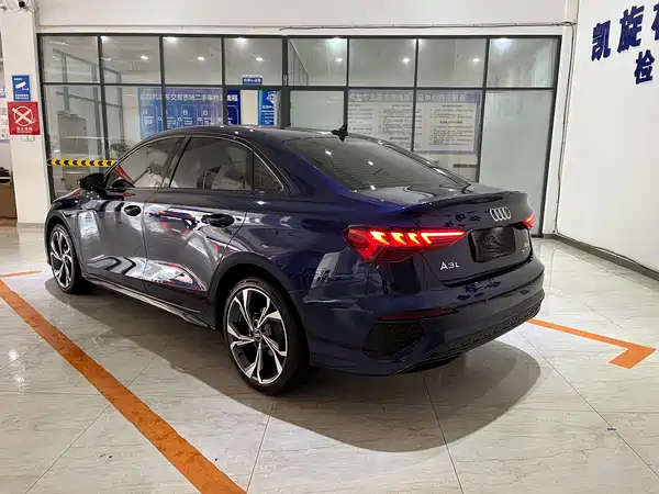 Audi A3 2023, фото 6