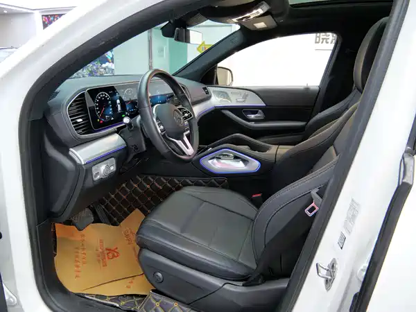 Mercedes-Benz GLE Coupe 2022, фото 8