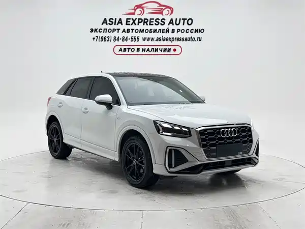 Audi Q2L 2022, фото 3