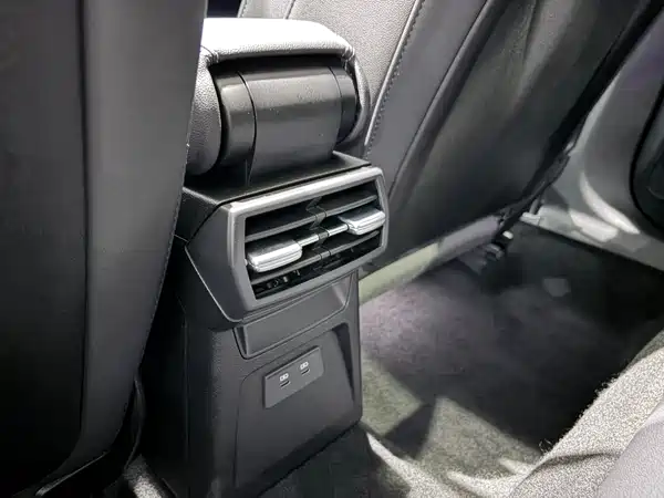Audi A3 2023, фото 19