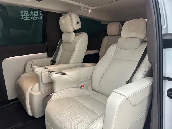Li Auto MEGA 2024, фото 8