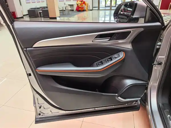 Haval F7 2021, фото 6