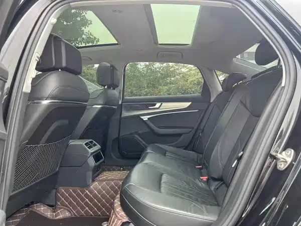 Audi A6L 2022, фото 7