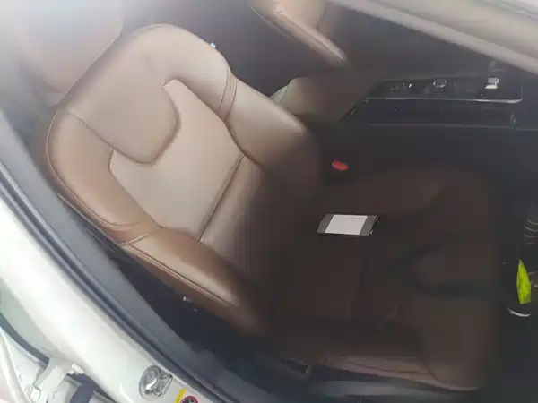 Volvo S60 2022, фото 24