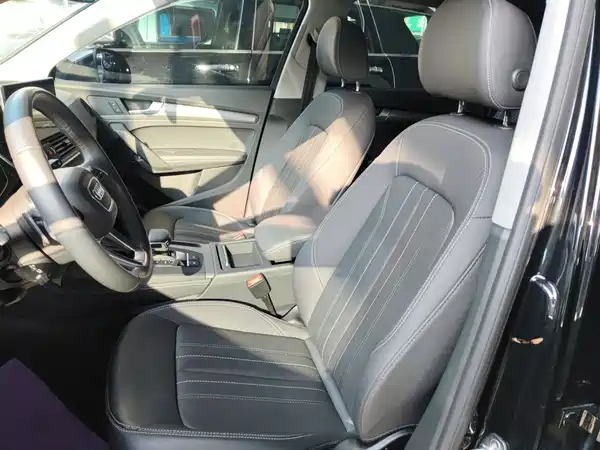 Audi Q5L 2022, фото 6
