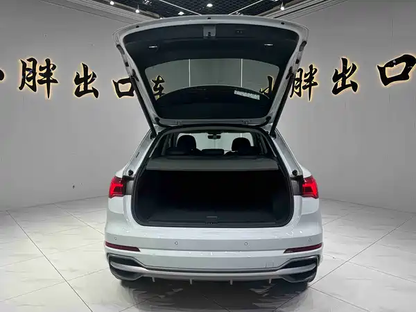 Audi Q3 2022, фото 16