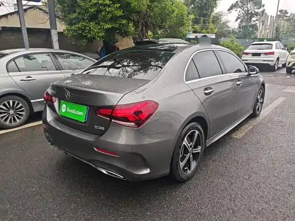 Mercedes-Benz A-Class 2022, фото 6