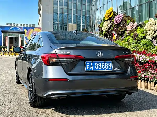 Honda Civic 2022, фото 10