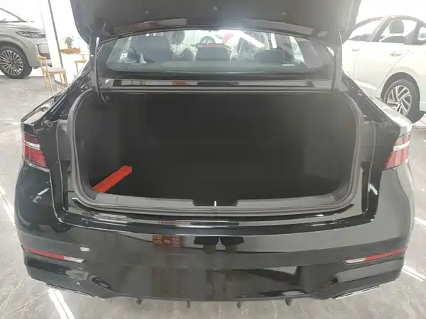 Geely Preface 2026, фото 18