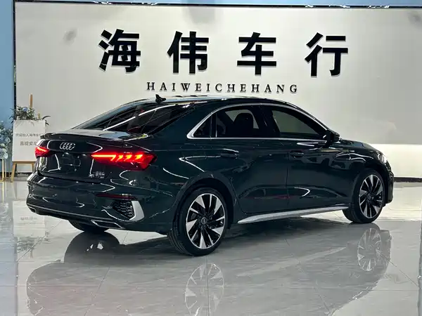 Audi A3 2023, фото 10