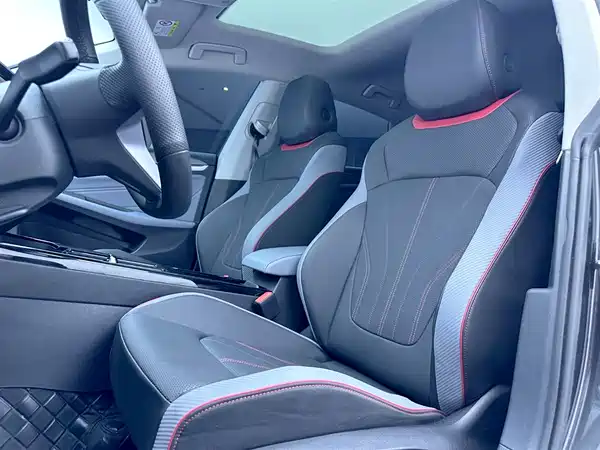Volkswagen Lamando 2023, фото 16