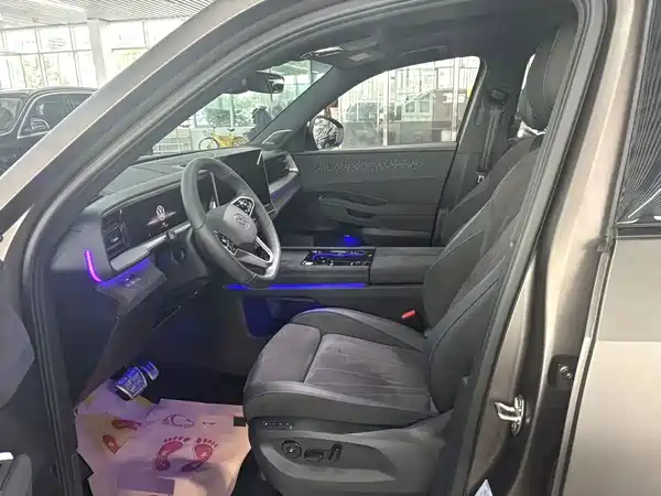Volkswagen Teramont 2025, фото 4