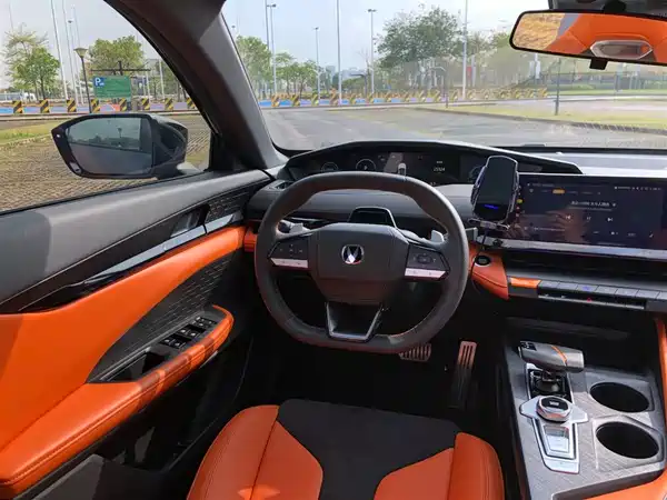 Changan UNI-V 2023, фото 33