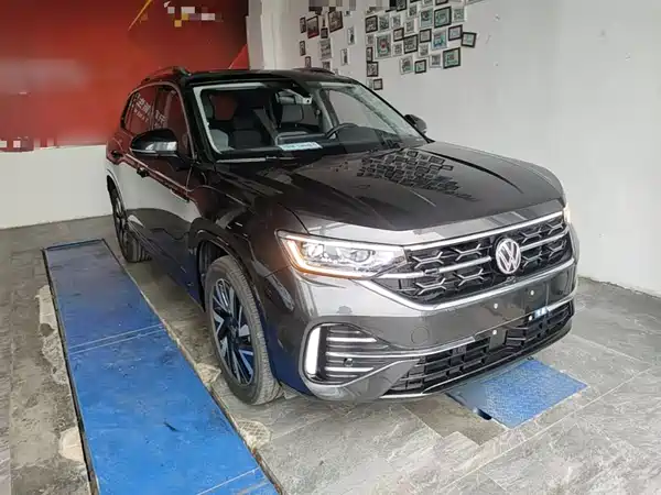 Volkswagen Tayron 2023, фото 3