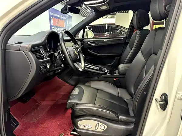Porsche Macan 2023, фото 9