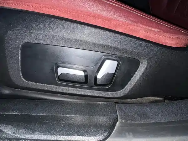 BMW 3 Series 2023, фото 13