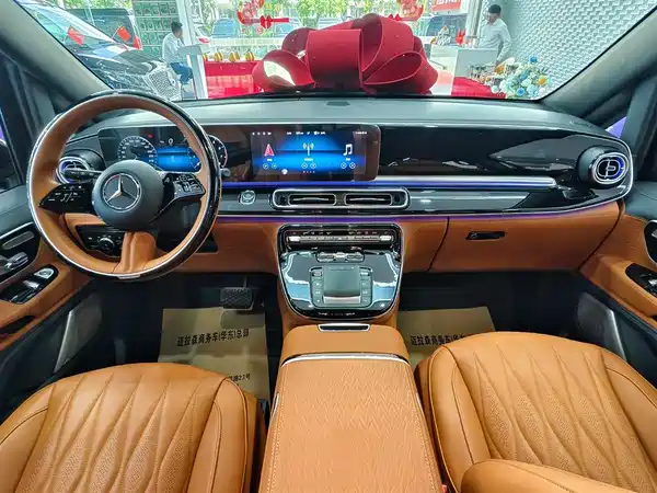 Mercedes-Benz Vito 2024, фото 8