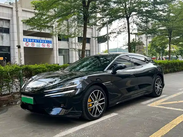 Denza Z9 GT 2024