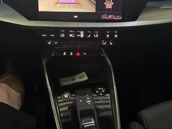 Audi A3 2022, фото 18