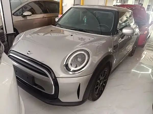 MINI 2023
