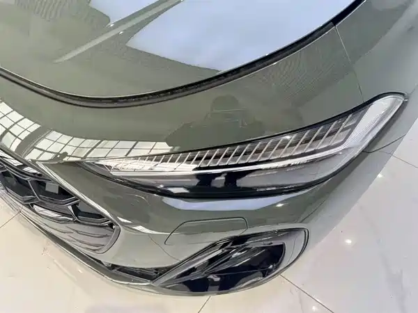 Audi A5L 2025, фото 15