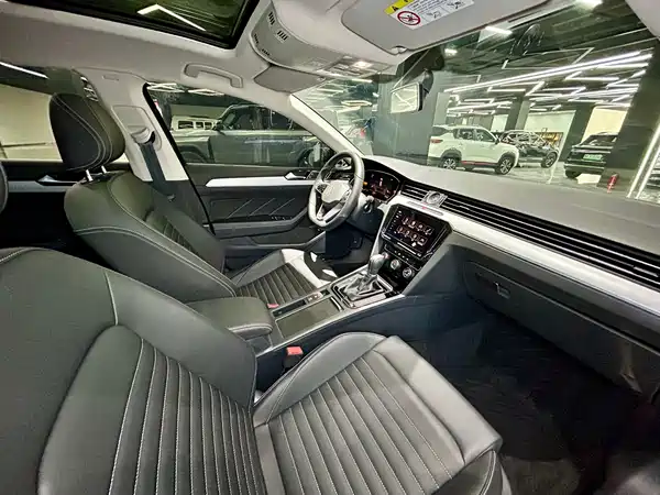 Volkswagen Magotan 2025, фото 31