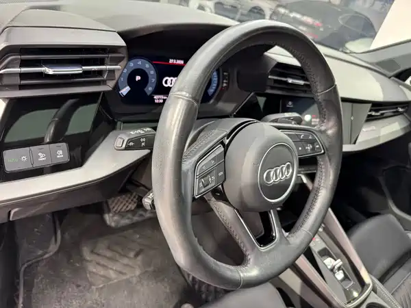 Audi A3 2022, фото 10