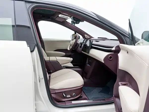 Zeekr X 2025, фото 14