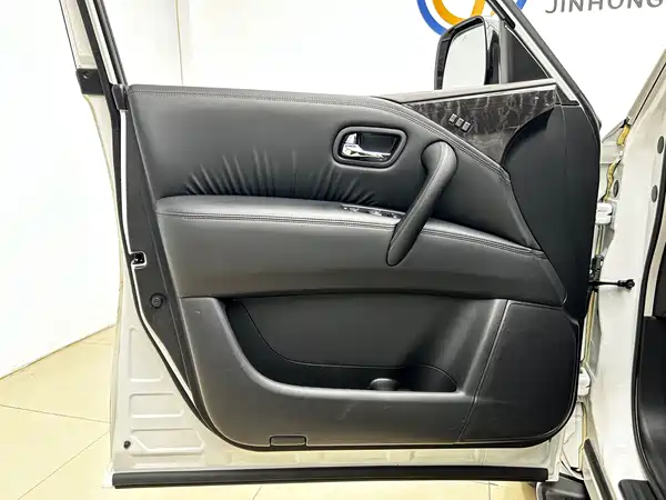 Nissan Patrol 2023, фото 4