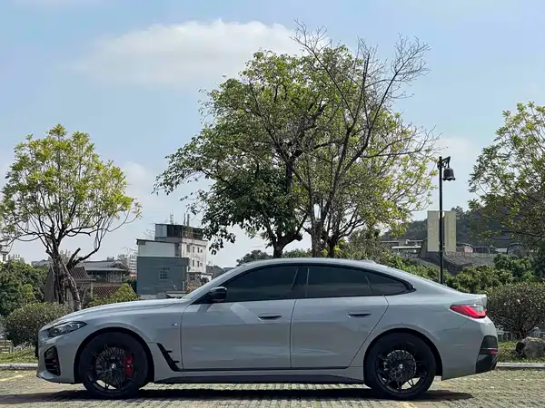 BMW 4 Series 2022, фото 23