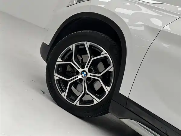 BMW X1 2022, фото 11