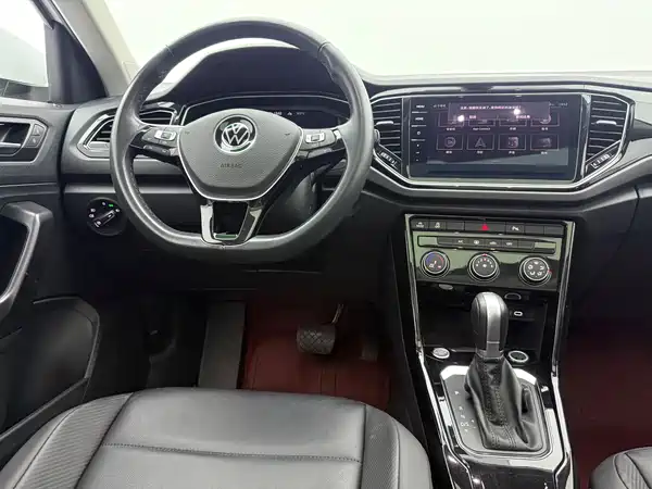 Volkswagen T-ROC 2022, фото 10