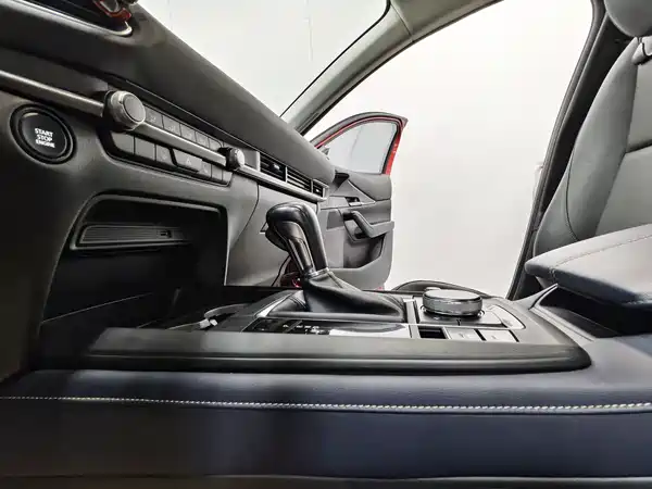 Mazda CX-30 2021, фото 12