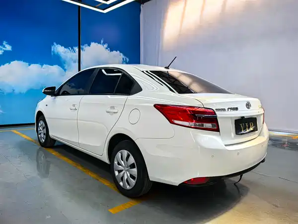 Toyota YARiS L Zhi Xiang 2022, фото 6