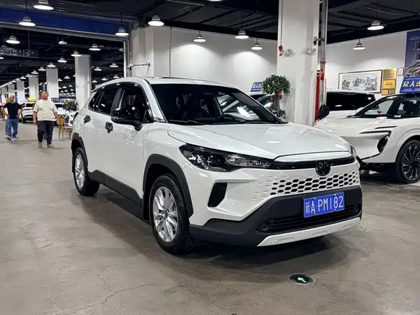 Toyota Corolla Cross 2026, фото 3