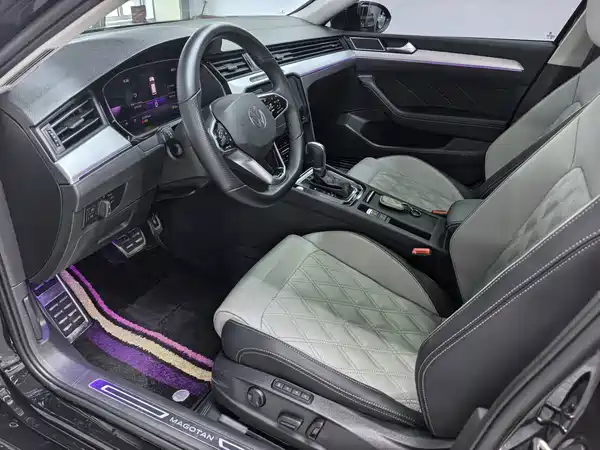 Volkswagen Magotan 2023, фото 7